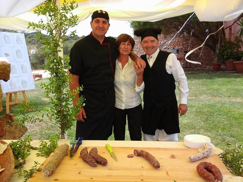 Hotel Ristorante La Tana Di Li Mazzoni Trinità dʼAgultu Eksteriør bilde